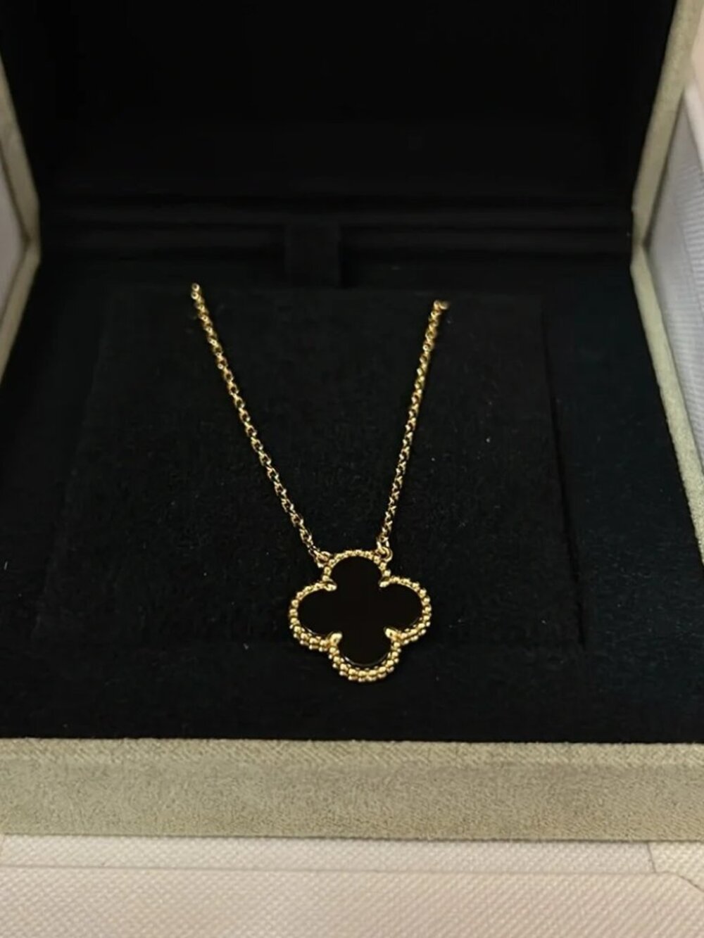 ✨✨✨Van Cleef & Arpels necklace✨✨✨